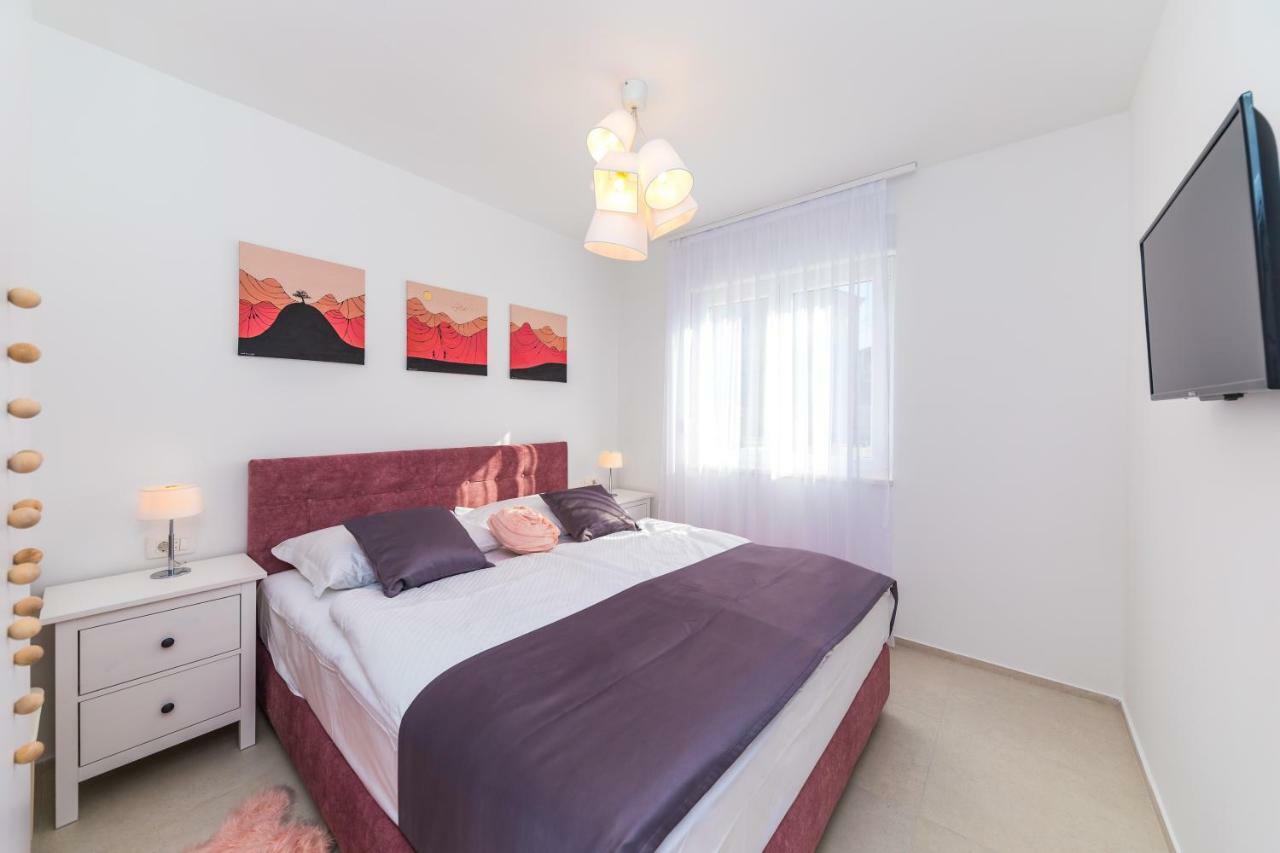 Villa Andreja คาชเตลา ภายนอก รูปภาพ